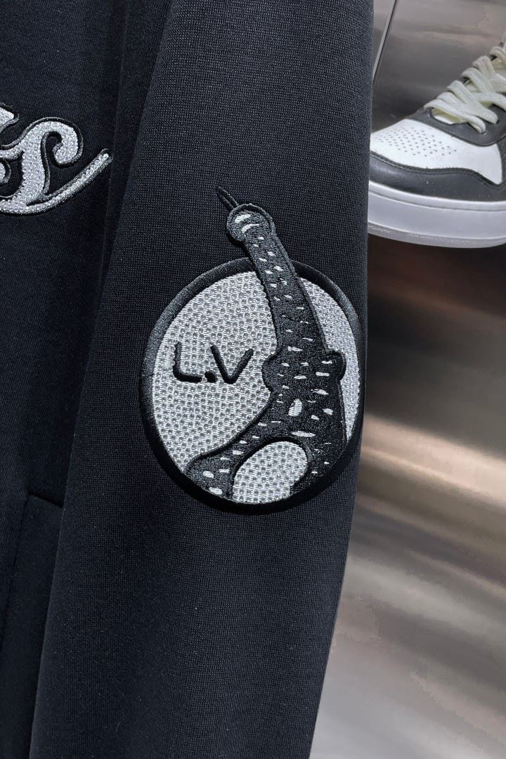 Louis Vuitton Outwear